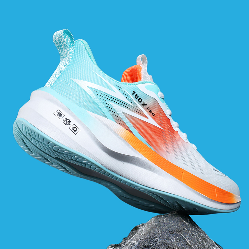 Męskie buty do biegania z włók – Sports Equipment Brand recenzja i cena
