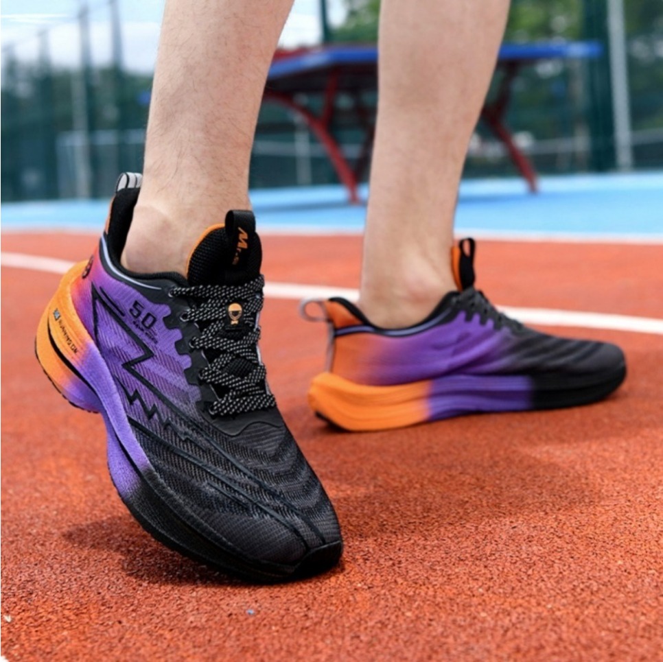 Męskie buty do biegania z karb – Sports Equipment Brand recenzja i cena
